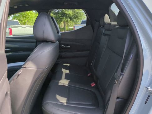 Used 2025 Hyundai Santa Cruz SEL FWD image 13