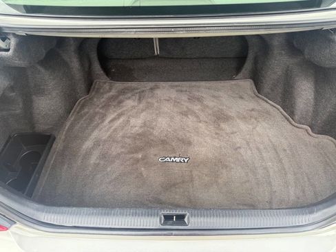Used 2004 Toyota Camry SE FWD image 20