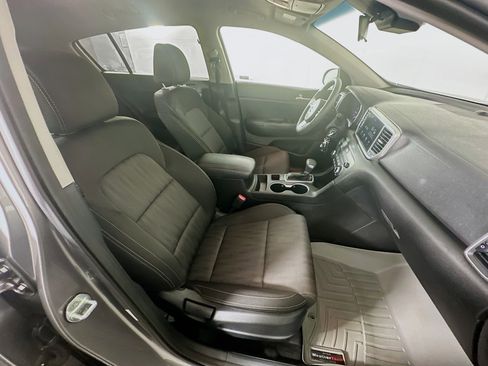 Used 2022 Kia Sportage LX image 28