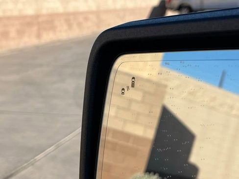 Used 2023 Ford F150 Lariat image 21