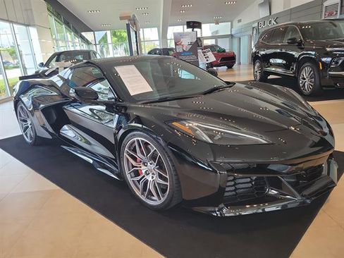 Used 2023 Chevrolet Corvette Z06 w/ Battery Protection Package image 8