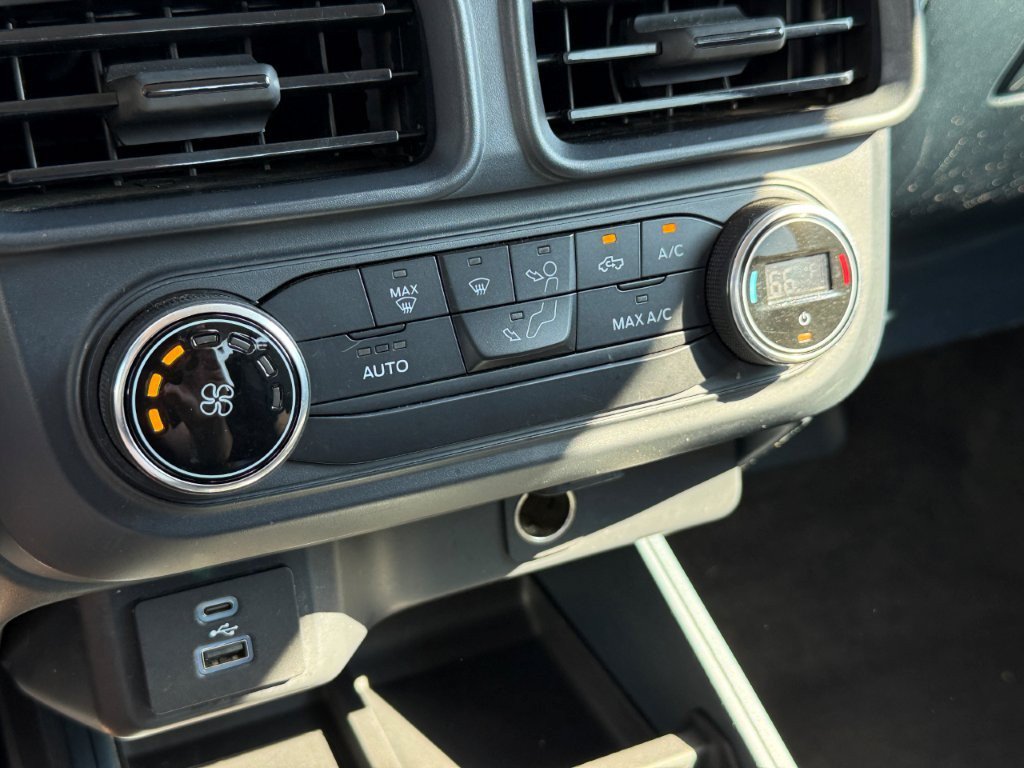 Used 2022 Ford Maverick XL FWD image 28