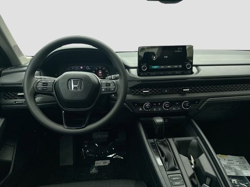 New 2025 Honda Accord SE image 16