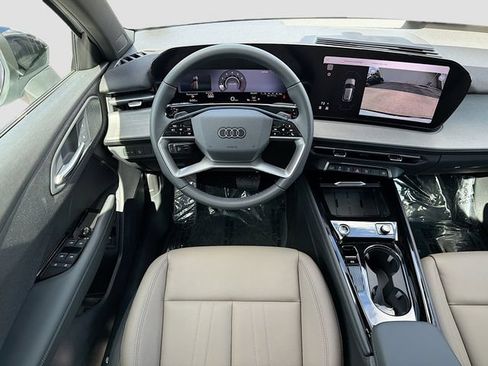 New 2026 Audi Q3 quattro 2.0T AWD/4WD image 16