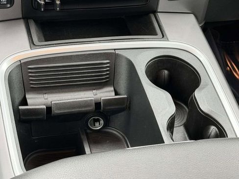 Used 2023 RAM 1500 Classic SLT w/ Trailer & Traction Group image 19