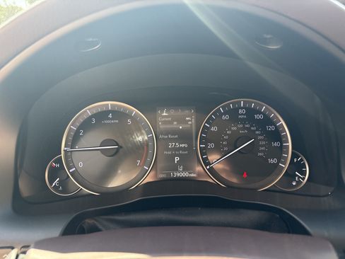 Used 2016 Lexus ES 350 w/ Luxury Package w/Wood Trim FWD image 21