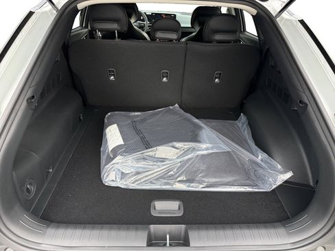 New 2025 Kia EV6 Light image 17