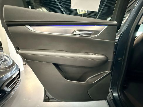 Used 2019 Cadillac XT5 Premium Luxury image 29