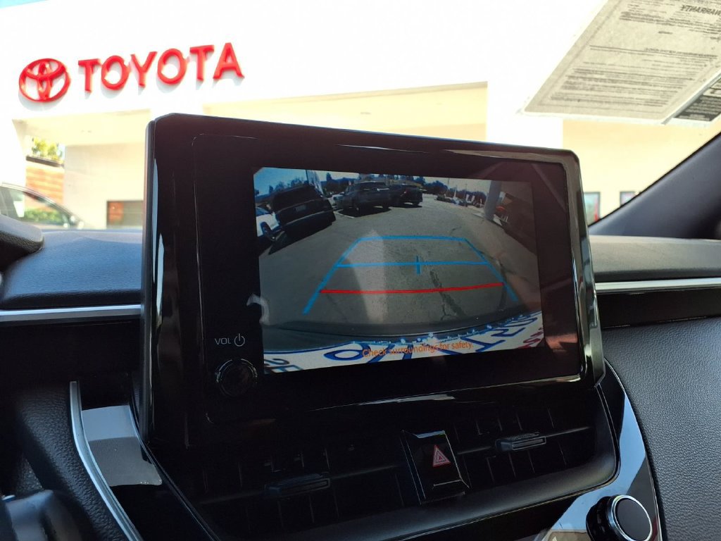Certified 2023 Toyota Corolla SE w/ SE Premium Package FWD image 9