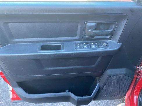 Used 2016 RAM 2500 Tradesman w/ Popular Equipment Group image 11