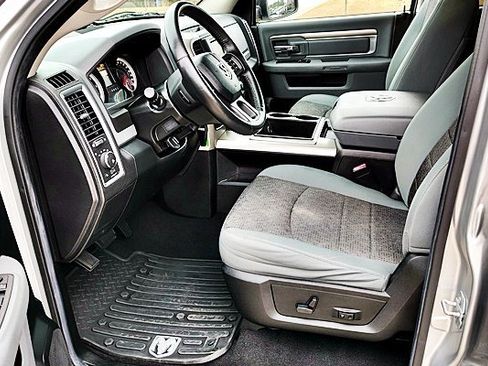 Used 2014 RAM 1500 Big Horn image 13
