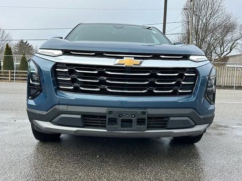 Used 2025 Chevrolet Equinox LT image 11