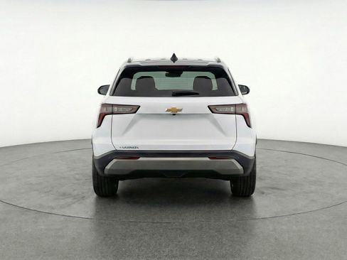 Used 2025 Chevrolet Equinox LT image 7