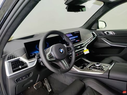 New 2026 BMW X7 xDrive40i w/ M Sport Package image 13