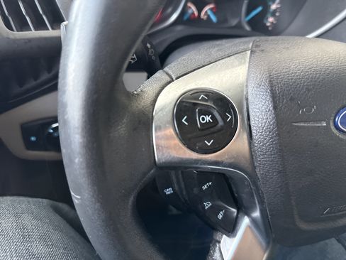 Used 2015 Ford Transit Connect Titanium image 33