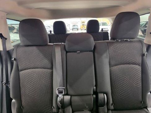 Used 2020 Dodge Journey SE FWD image 37