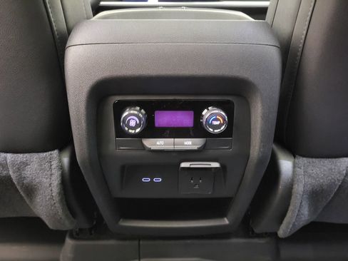 New 2026 Chevrolet Traverse LT w/ Sun and Wheel Package image 46