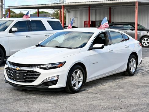 Used 2021 Chevrolet Malibu LS w/ Driver Confidence Package II image 3