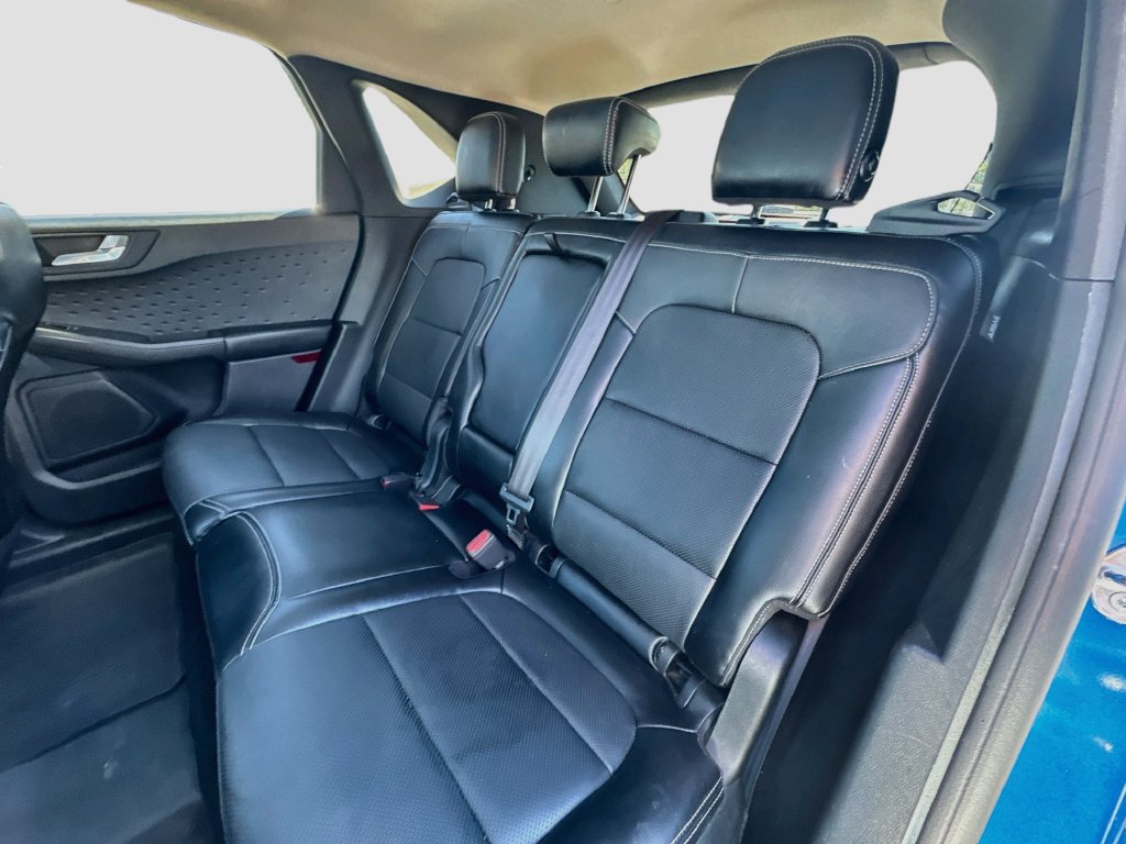 Used 2020 Ford Escape Titanium AWD/4WD image 24