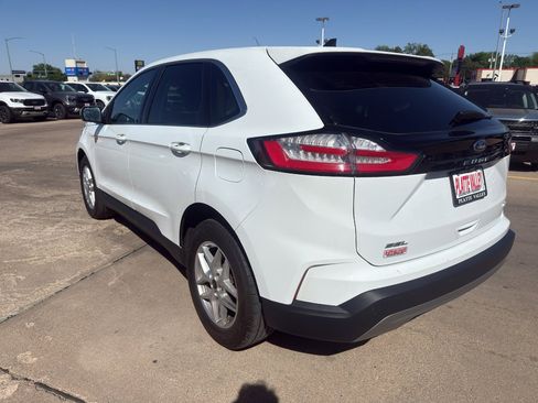 Used 2024 Ford Edge SEL w/ Convenience Package AWD/4WD image 6