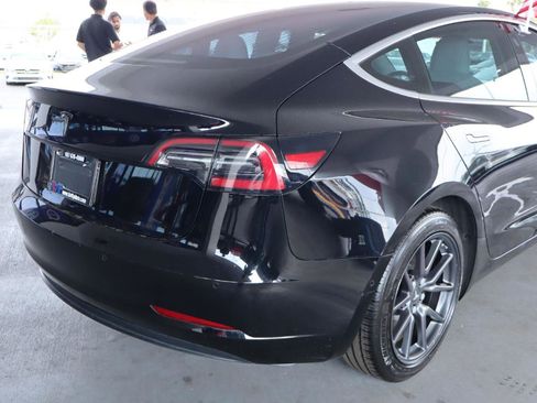 Used 2019 Tesla Model 3 Long Range image 7