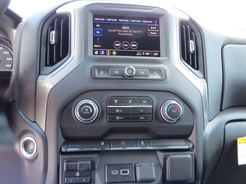 Used 2025 Chevrolet Silverado 3500 W/T w/ WT Convenience Package image 16