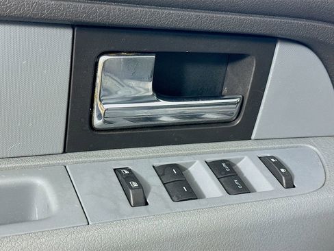 Used 2014 Ford F150 XLT w/ Equipment Group 302A Luxury image 19