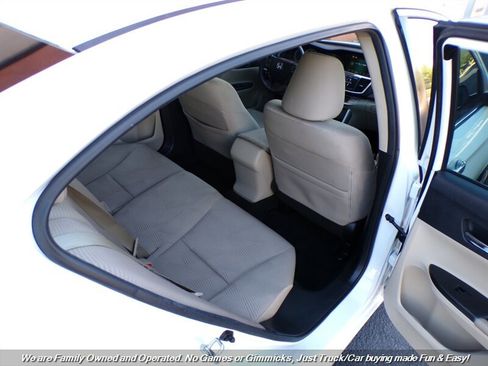 Used 2015 Honda Accord LX image 24