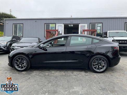 Used 2022 Tesla Model 3 Long Range AWD/4WD image 5