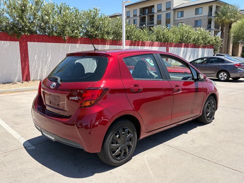 Used 2017 Toyota Yaris L FWD image 3