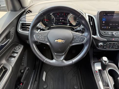 Used 2020 Chevrolet Equinox Premier w/ LPO, Floor Liner Package FWD image 14