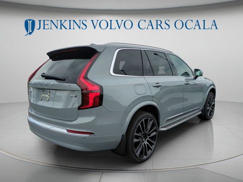 New 2026 Volvo XC90 B6 Ultra w/ Lounge Package AWD/4WD image 3