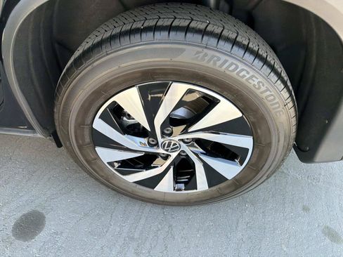 Certified 2026 Volkswagen Tiguan S FWD image 6