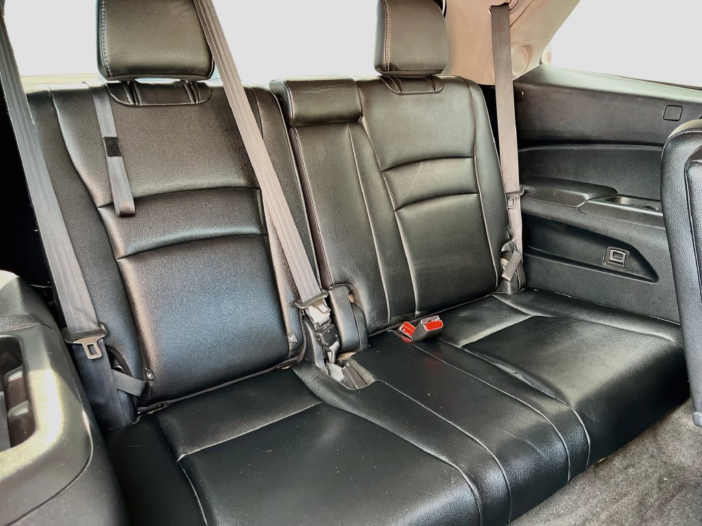 Used 2020 Honda Pilot Touring image 29
