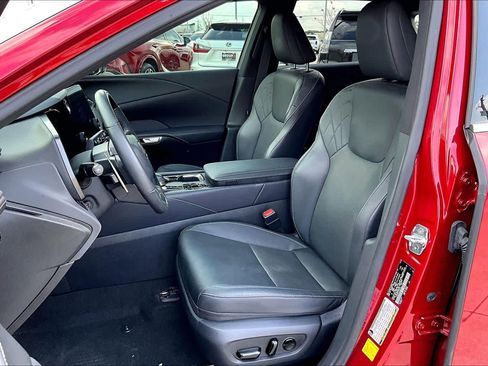 Used 2023 Lexus RX 350 Premium w/ Accessory Package (Z1) image 8