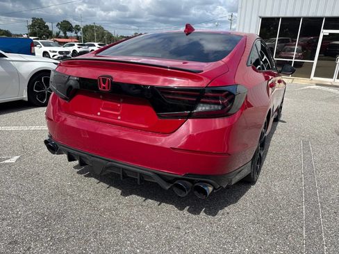 Used 2018 Honda Accord Sport image 8