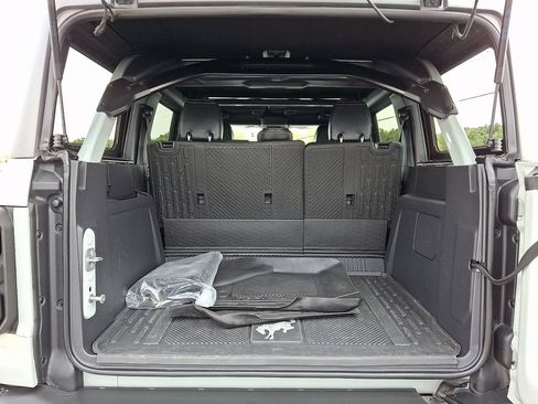 Used 2024 Ford Bronco Raptor AWD/4WD image 32