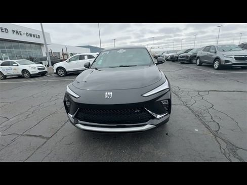 Certified 2024 Buick Envista Sport Touring w/ Convenience I Package image 3