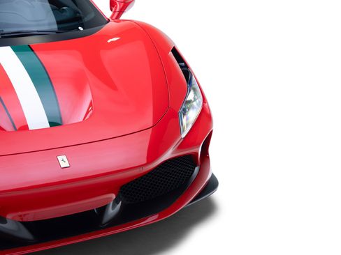 Used 2021 Ferrari F8 Tributo RWD image 14