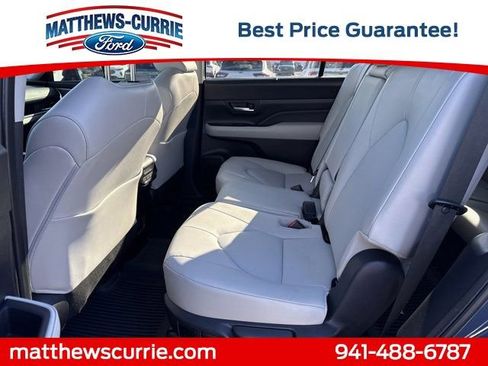 Used 2025 Toyota Grand Highlander FWD image 12