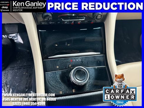 Used 2025 Jeep Grand Cherokee L Limited RWD image 16