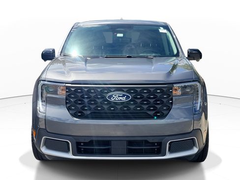 Used 2025 Ford Maverick Lariat AWD/4WD image 2