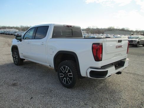 New 2026 GMC Sierra 1500 AT4 w/ AT4 Premium Package image 8