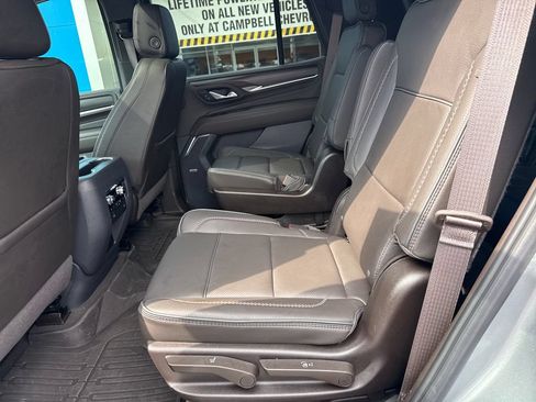 Used 2023 GMC Yukon Denali AWD/4WD image 41
