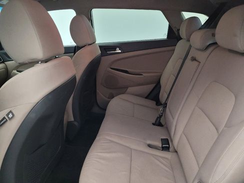 Used 2020 Hyundai Tucson Value FWD image 18