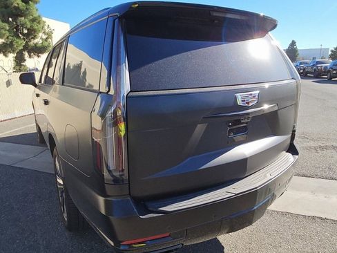 Used 2025 Cadillac Escalade Sport w/ Touring Package image 8