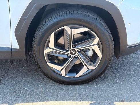 Used 2022 Hyundai Tucson Limited AWD/4WD image 9