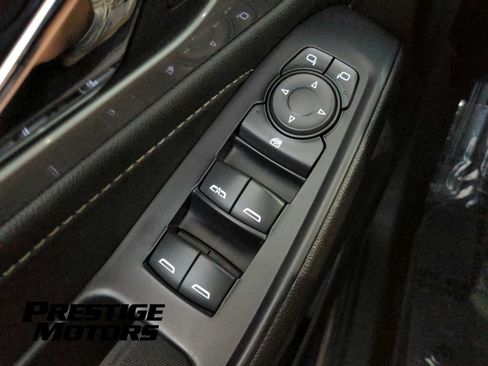Used 2022 Chevrolet Traverse LT AWD/4WD image 22