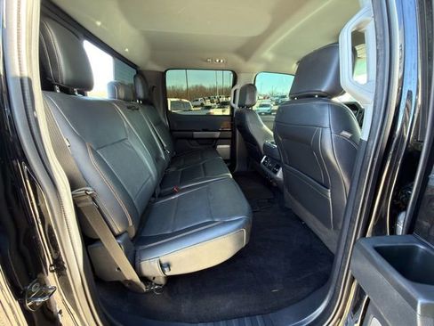 Used 2021 Ford F150 Lariat w/ Max Trailer Tow Package image 10