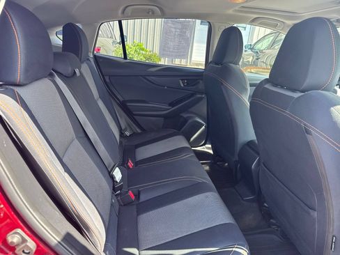 Used 2019 Subaru Crosstrek 2.0i Premium AWD/4WD image 18